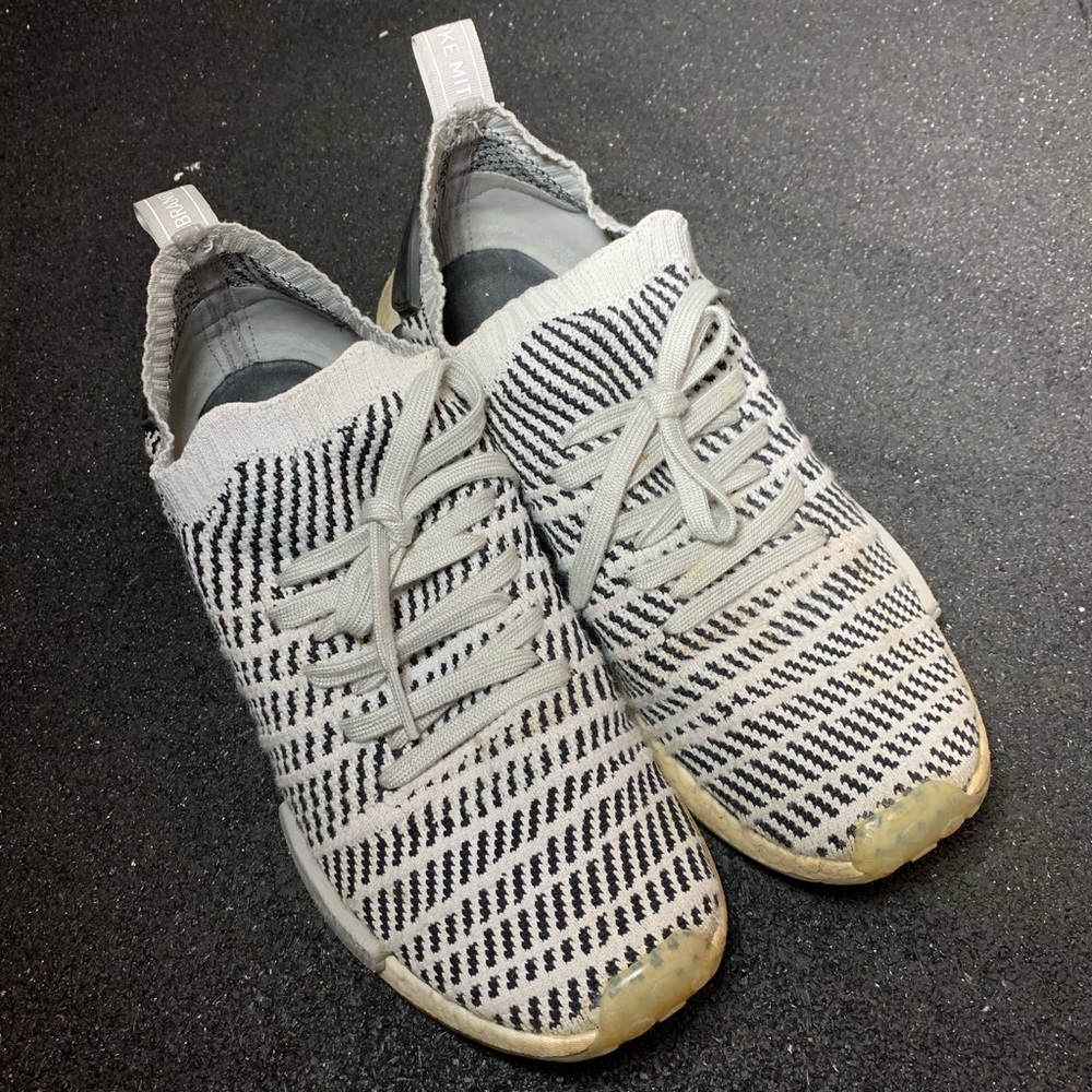 Adidas BOOST 11.5 #118735602 Grey/Black/White/Gum